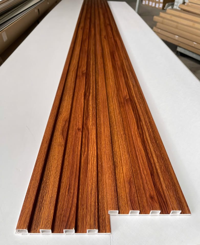 5 Ưu Điểm Vượt Trội Khi Chọn Thi Công Lam Sóng Nhựa Nano