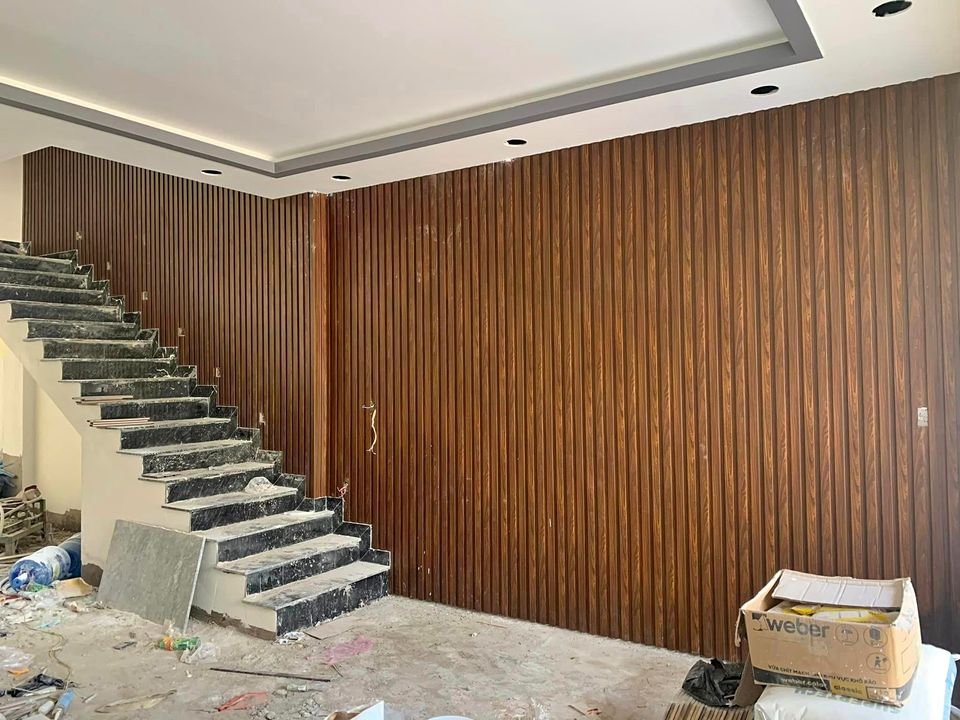 lam sóng nhựa nano