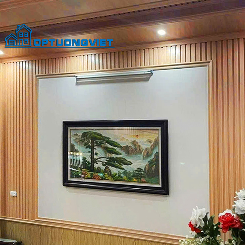 trang trí ốp PVC kết hợp lam sóng phòng khách